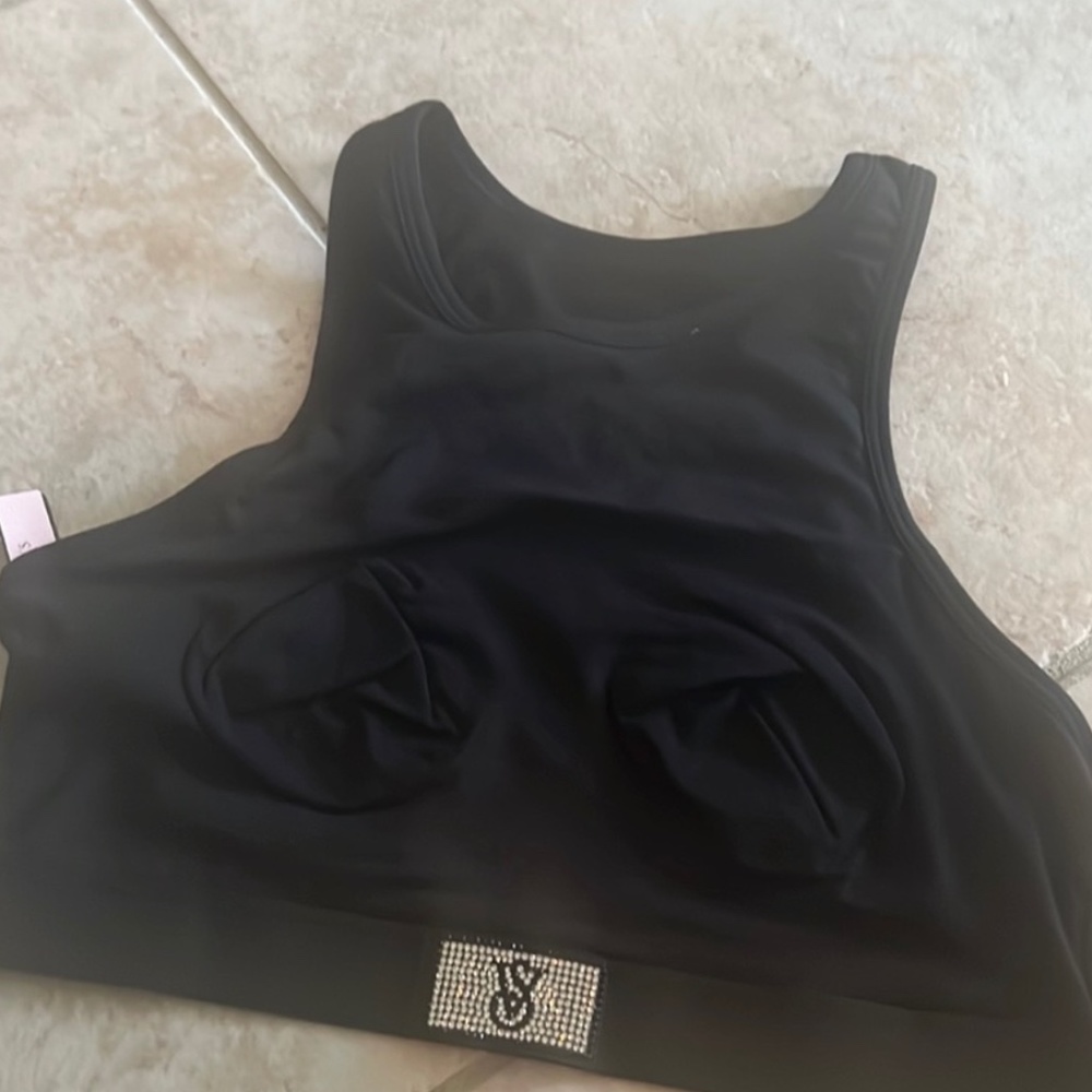 🖤NWT Victoria’s Secret cropped seamless rhinestone top🖤
